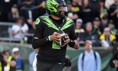 Oregon Ducks quarterback situation ahead of Nebraska game